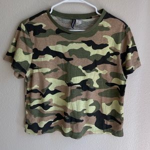 H&M Army T-shirt